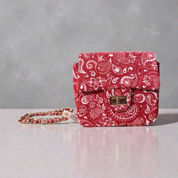 Red White Paisley Mini Crossbody Bag Gold Chain Strap - Picture 2 of 6
